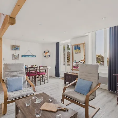 Maison Avec Accès Privatif Direct à La Pour 6 *