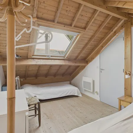 Maison Avec Accès Privatif Direct à La Pour 6