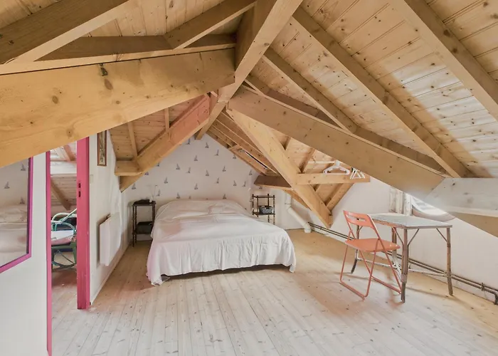 Σπίτι διακοπών Maison Avec Acces Privatif Direct A La Pour 6 *