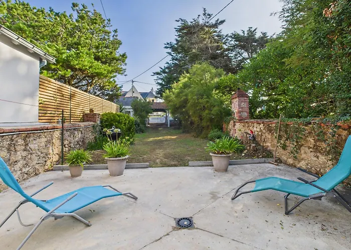 Maison Avec Acces Privatif Direct A La Pour 6 *