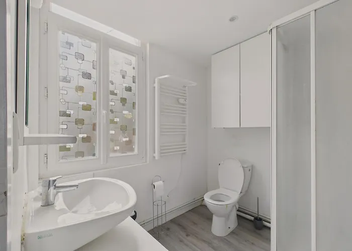 Maison Avec Acces Privatif Direct A La Pour 6